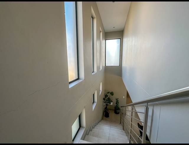 4 BEDROOM HOUSE FOR SALE IN MIDSTREAM MEADOWS